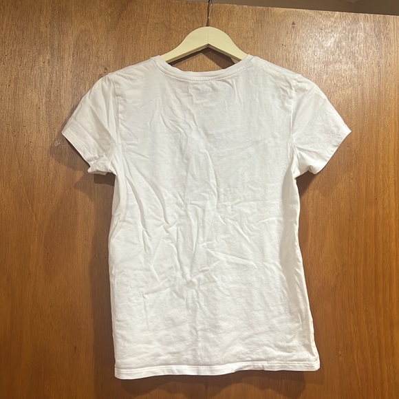 Levi’s women’s tee - Picture 4 of 5